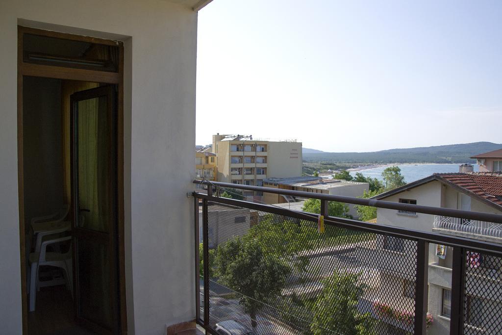 Paunovi Guest House Приморско Экстерьер фото