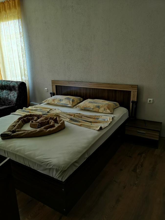 Paunovi Guest House Приморско Экстерьер фото